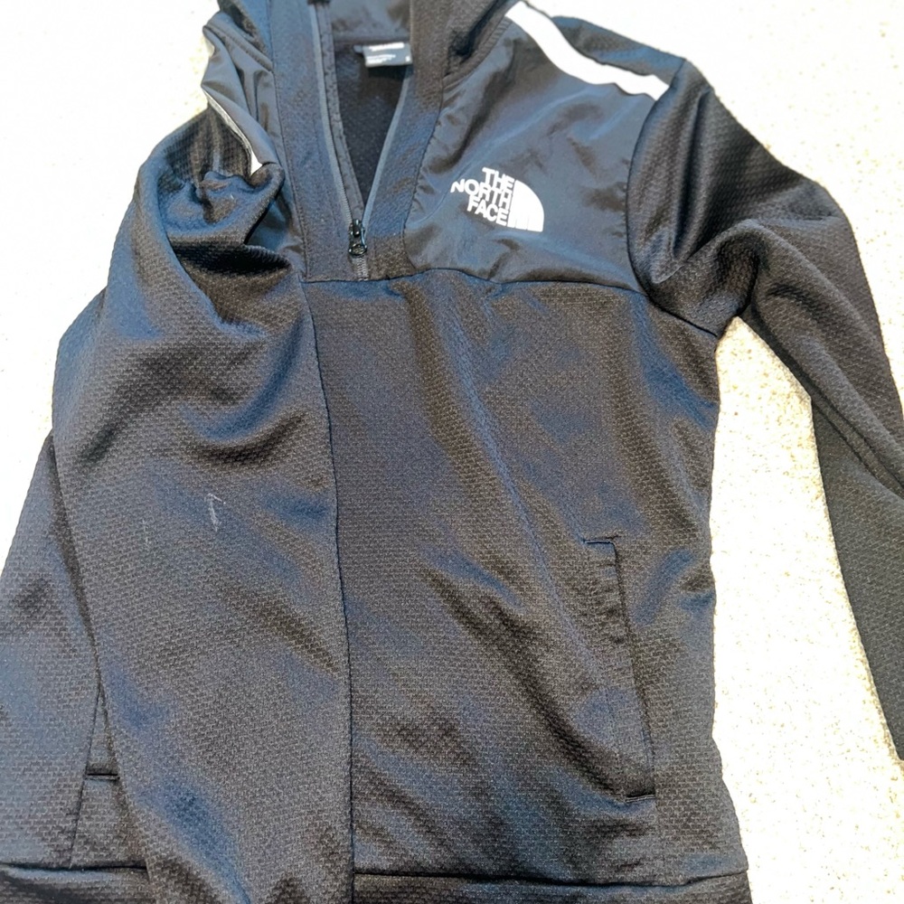North face quarter zip - Picture 2 of 2